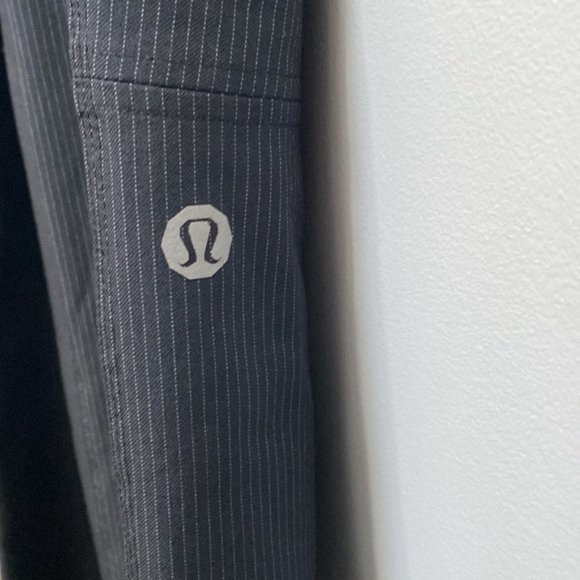 ❗️SOLD❗️Lululemon Pants Size 34 - Picture 10 of 10